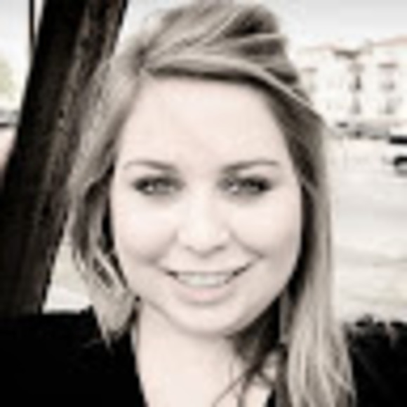 Meet your Posher, Anna - Picture 1 of 1